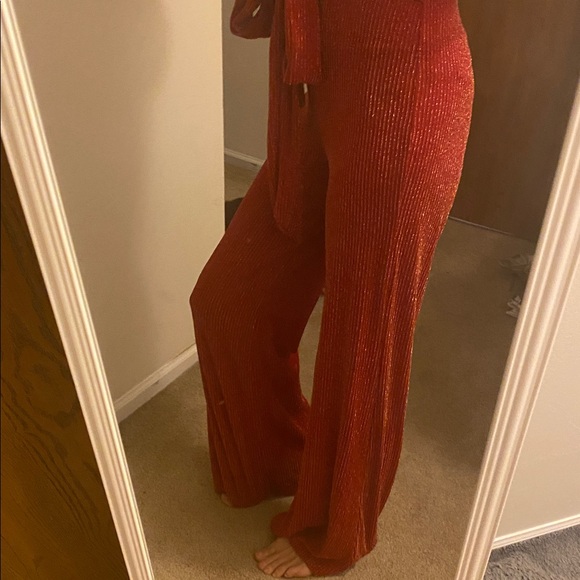 Gibiu USA NWT red with silver threads tie waist jumpsuit - Picture 4 of 12